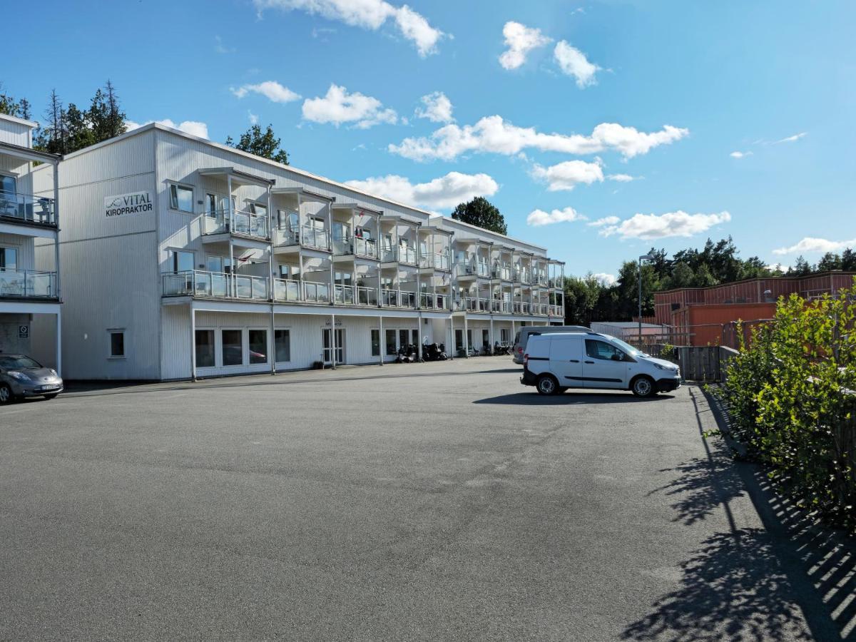 Moldfaret 19M Aparthotel Арендал Екстериор снимка